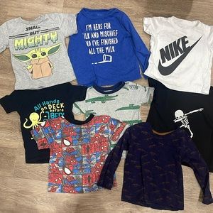 2T boys shirts D